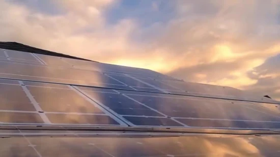 Sistema di pannelli solari fotovoltaici off-grid da 100 kW per il montaggio a terra del tetto della casa